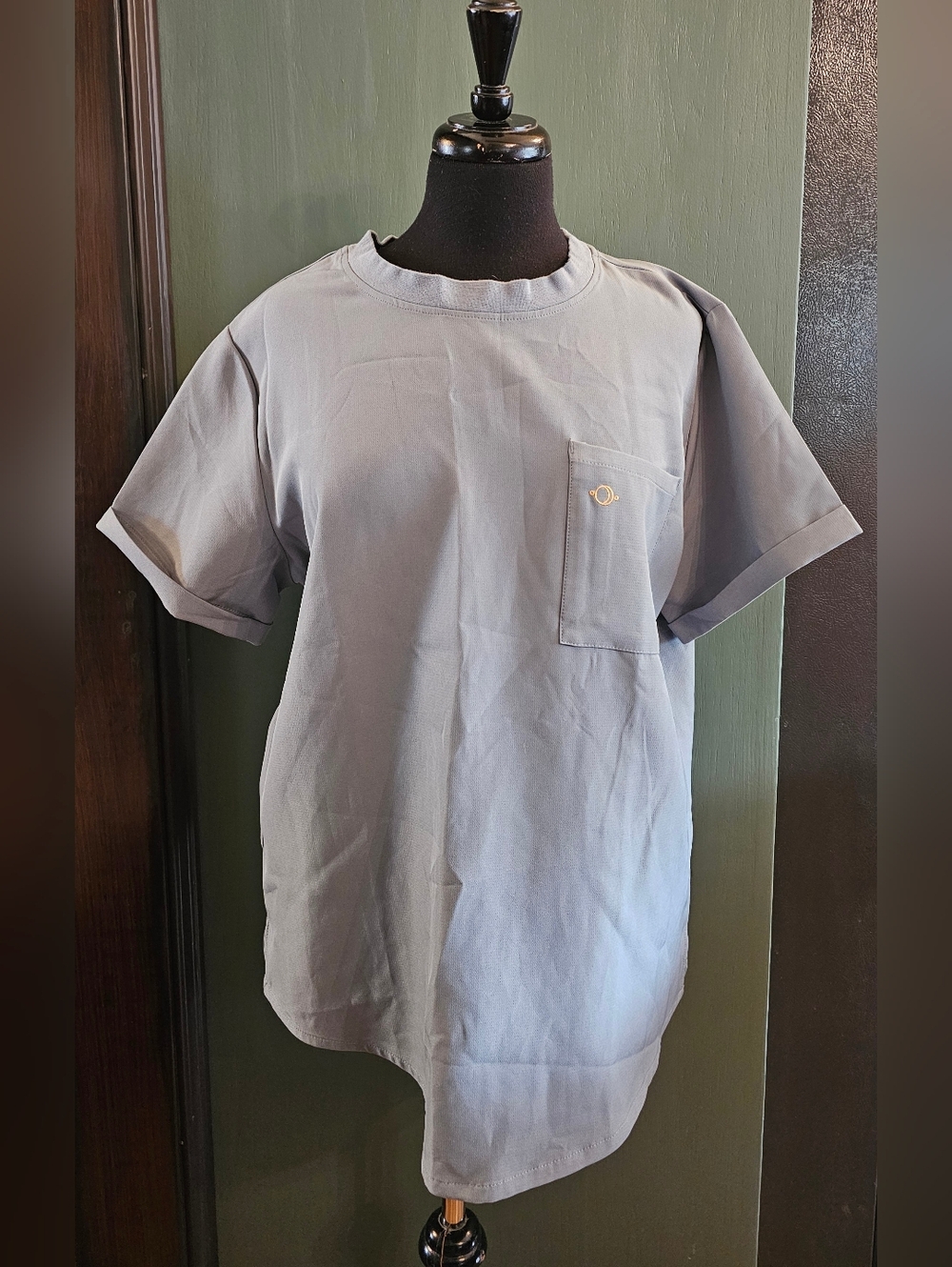 Luuna Scrubs Top
